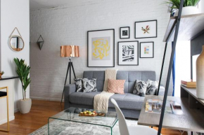 26-2B Gramercy Large 1BR WD in unit courtyard